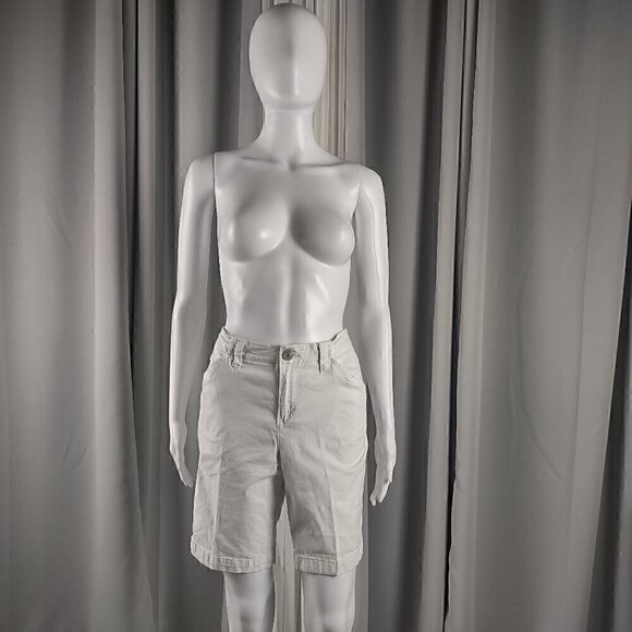 Lee Women's Cotton Blend White Mid Rise Regular Shorts Size 8M - Picture 1 of 11